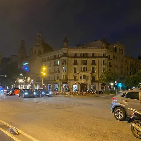 Hostal Granvia 628 *