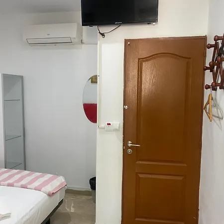 Granvia 628 Auberge de jeunesse *