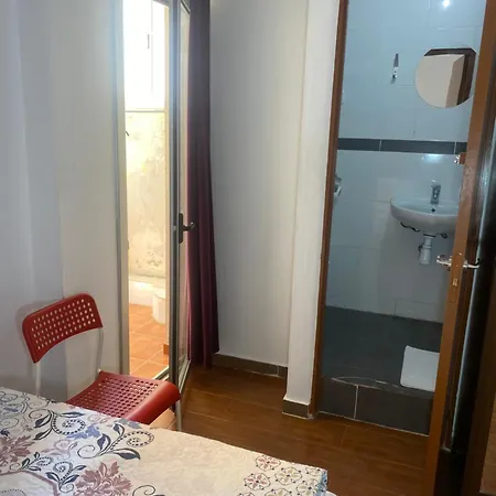 Hostal Granvia 628