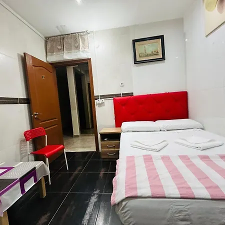 Hostal Granvia 628
