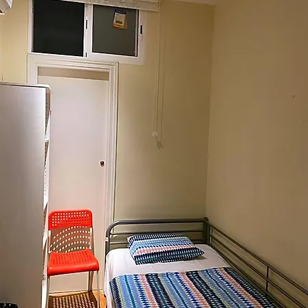 Granvia 628 Hostel *
