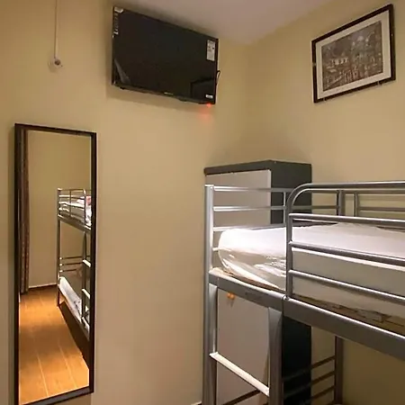 Granvia 628 Hostel Barcelona