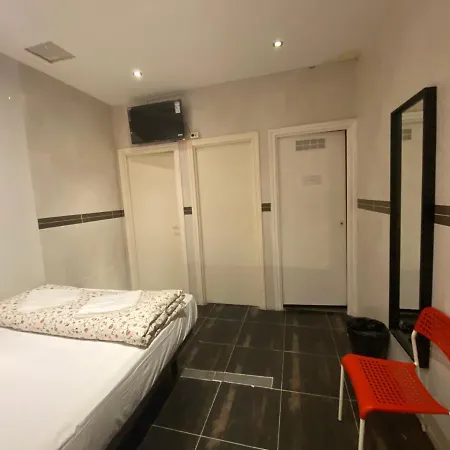 Albergue Granvia 628 *