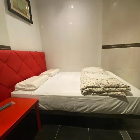Albergue Granvia 628 *