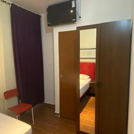 Granvia 628 Albergue *